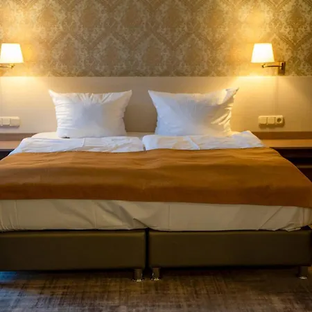 Heide Hotel Reinstorf Reinstorf  Buitenkant foto